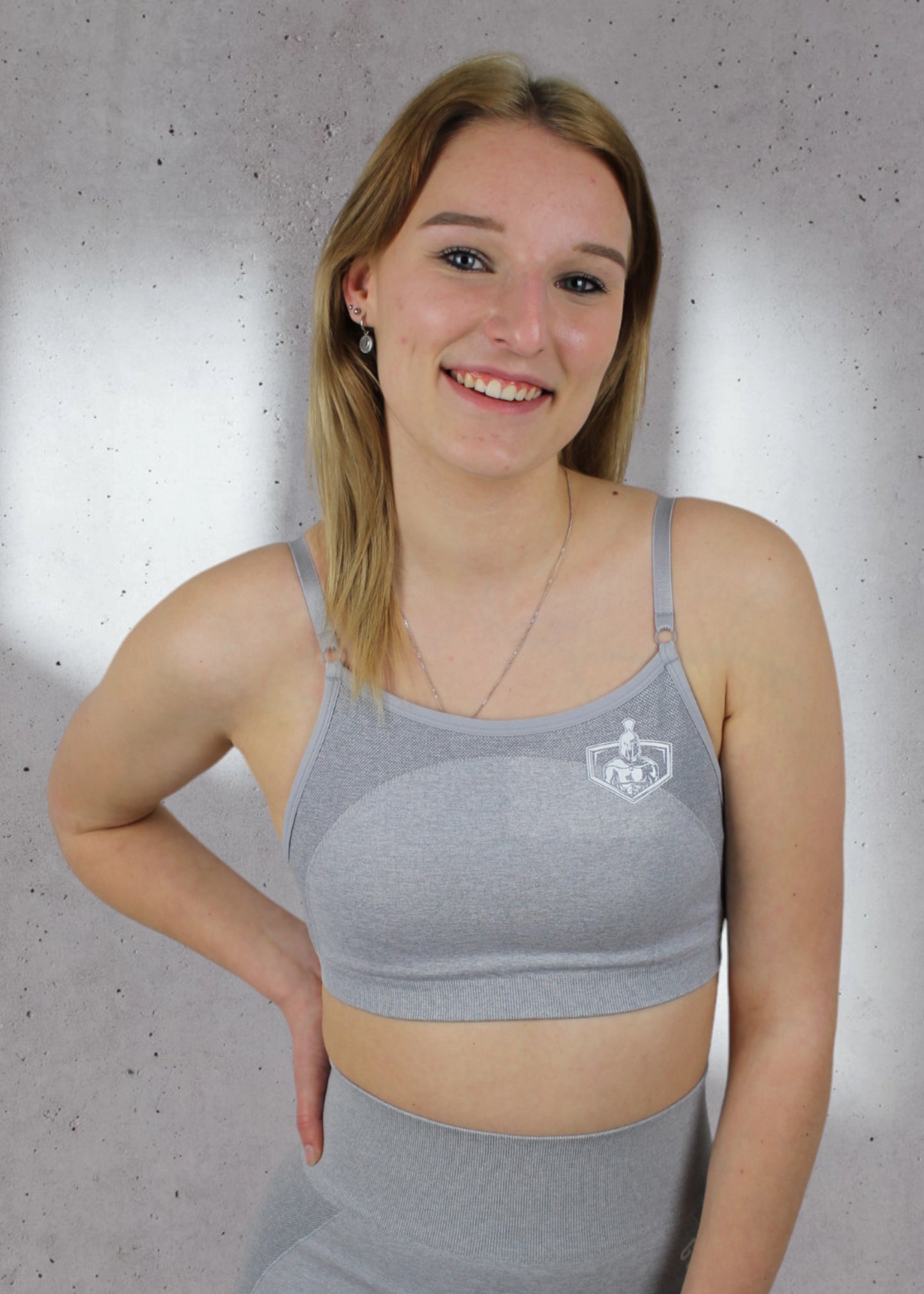 Flex Strappy Sports Bra Grijs